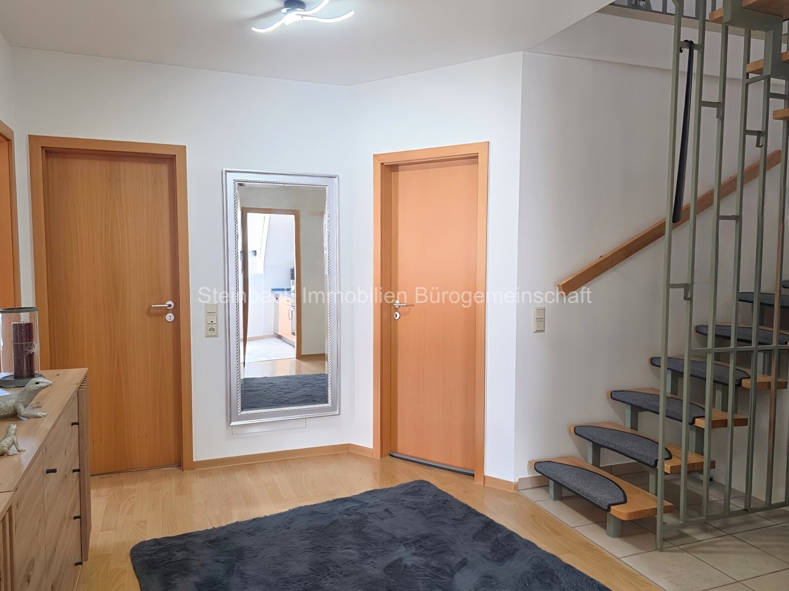 Maisonette mit Dachterrasse: Wohnen über den Dächern von Wörrstadt!!