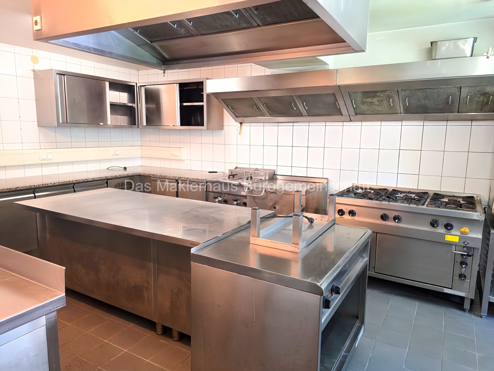 Waldhaus Donnersberg - Gastronomie mit Geschichte auf dem höchsten Berg der Pfalz